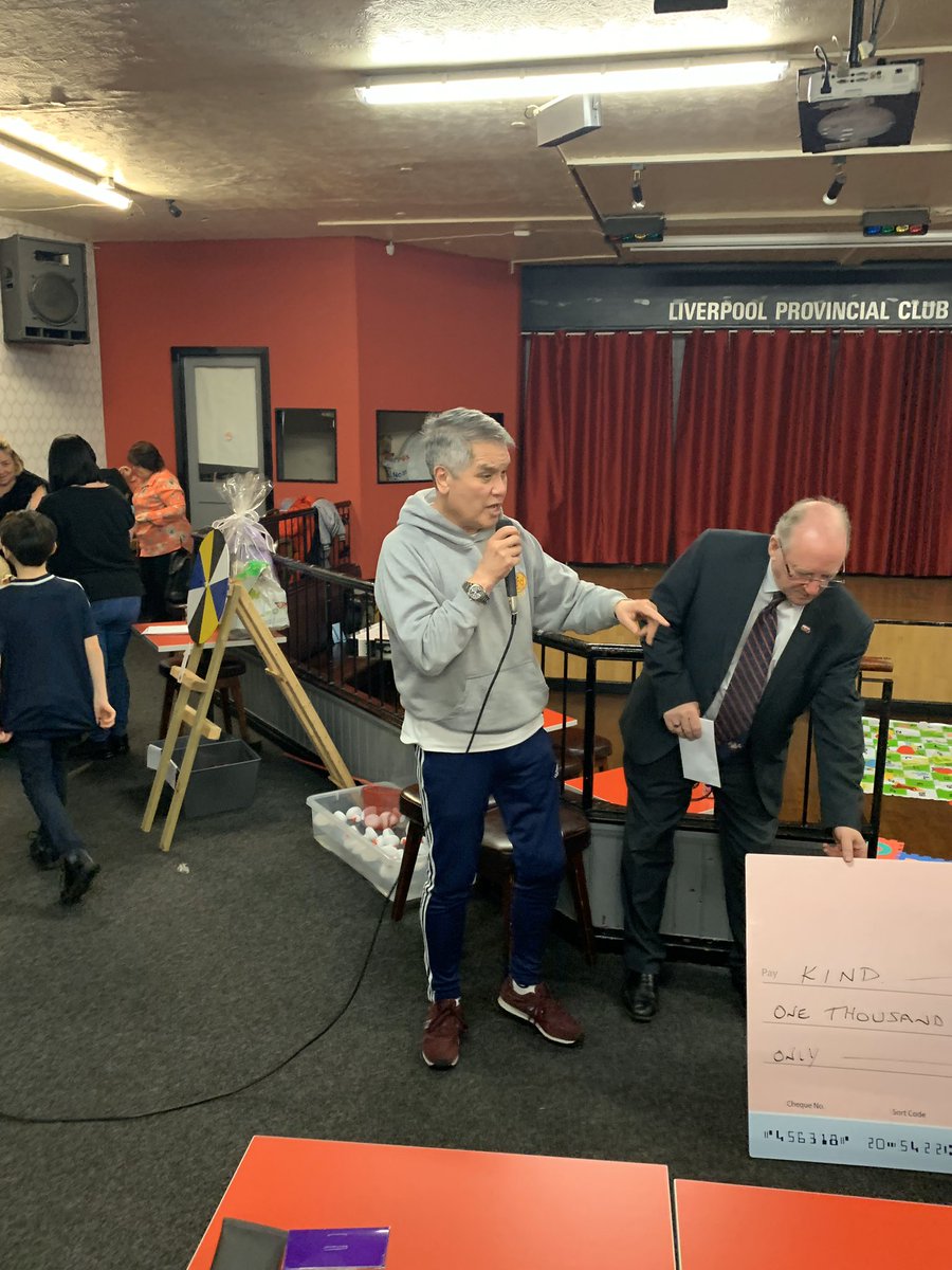 LPGL01's tweet photo. On behalf of the Grand Lodge of England junnior committee we thank all those juniors and adults who took part in raising £1000 for KIND.  cheque was presented to Mr Stephen Yip from Kind well done to all involved https://t.co/9aMcl60z77