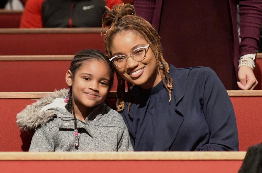 HOHATL's tweet photo. Don't forget to tag us in your church selfies. We love to see our family worshiping with each other. What a wonderful time it is to be in the house of the Lord. #GODSight2020 @edeweysmith https://t.co/ongNWAMTYP