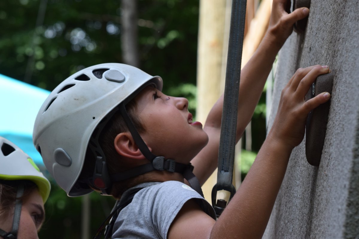 5StarCampsCosmo's tweet photo. Climb your way to the top! Join us this summer and check out our custom built 30-foot rock wall.

Learn more about our camps and how to register by visiting https://t.co/sKhuoiqR0O

#SummerCamp #Ottawa #OttawaCamps #OttawaKids https://t.co/J6fncwPLIv