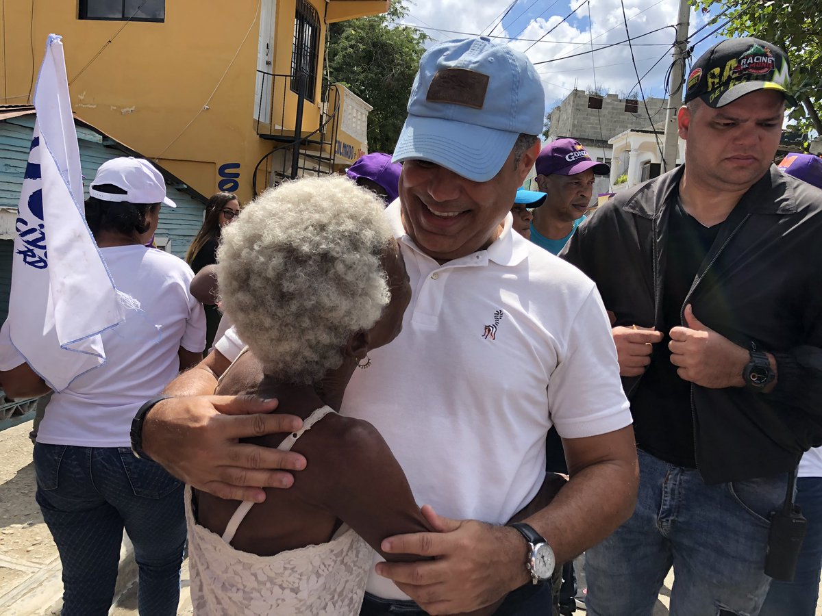 TommyGalanG's tweet photo. Hatillo demostró que este próximo 15 de marzo y posteriormente el 17 de Mayo votará morado entero.

#EsperanzaDeDiosDirectora
#GonzaloPresidente
#TommySenador https://t.co/bwSsg7s8rj