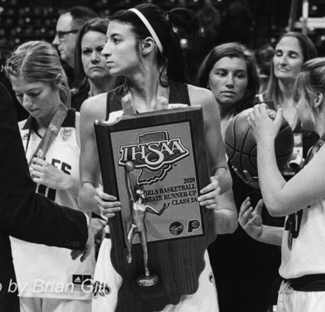 addiegardnerr's tweet photo. 4 years of frankton hs varsity basketball came to a end yesterday, and In my senior year we made history,   Couldn’t be more proud. #adream #proudtobeaeagle https://t.co/VK37D39x4Z