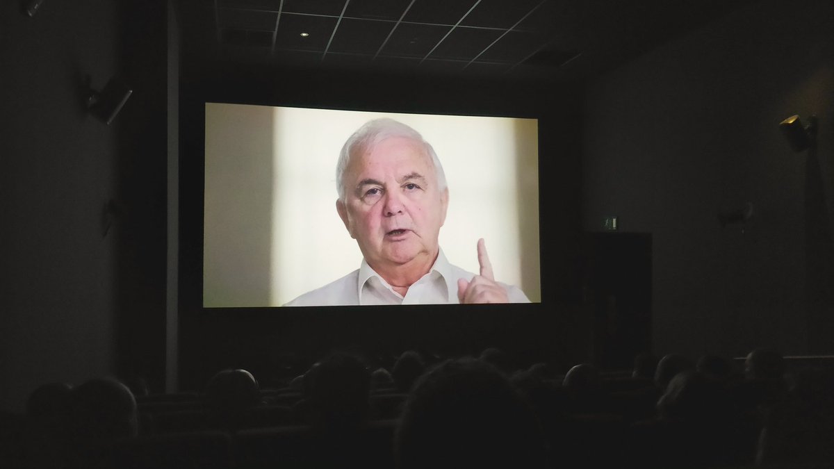 strike_film's tweet photo. SOLD OUT 💥screening of THE PLAN kicked off in London!

The film documents how the reorganisation of investments from industry, UK govt and Trade Unions had a destructive impact on employment, workers rights &amp; conditions.

BUT a group of workers had a progressive plan to propose! https://t.co/JcWK9MZaec