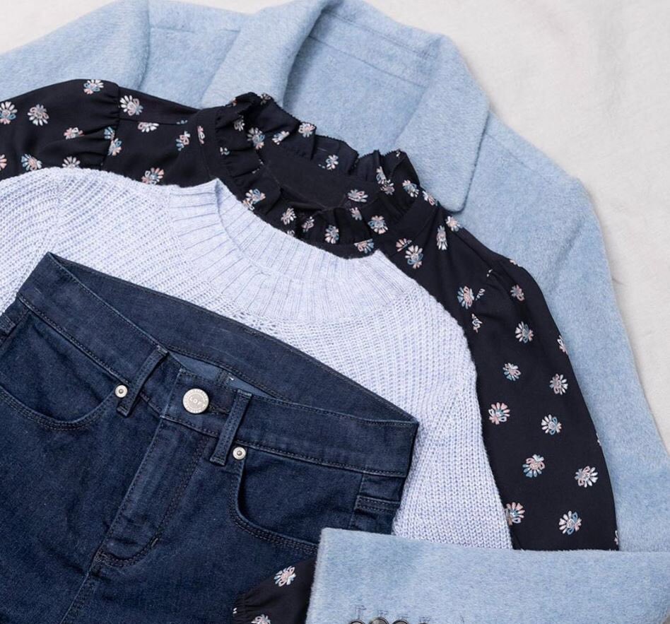 Outlets_Barstow's tweet image. Feeling blue sometimes isn't a bad thing. #loft #WorldFamousOutlets @outlets_barstow