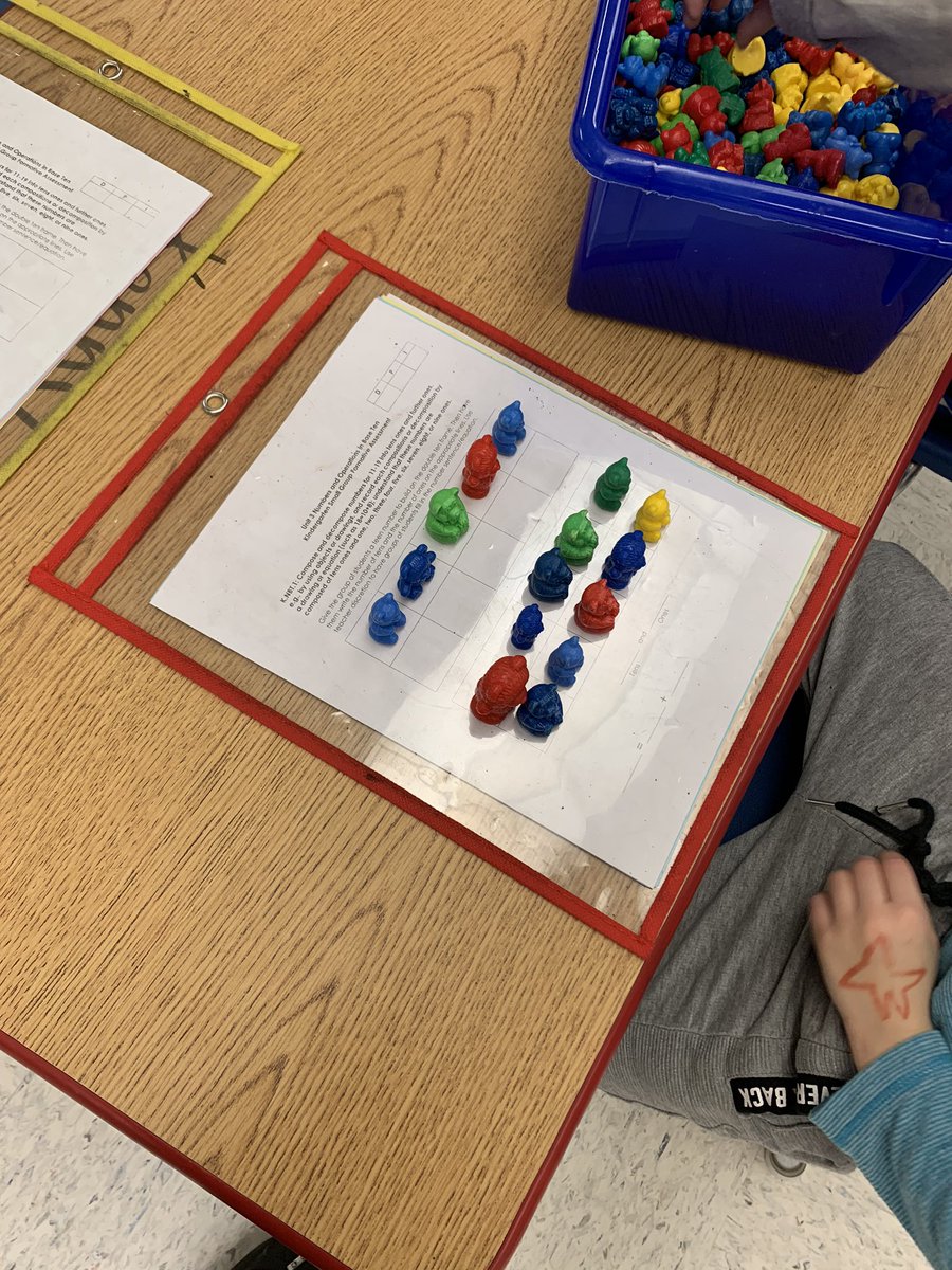 Mrs_Sporer's tweet photo. How many different ways can we build teen numbers?  We’ve found more ways than I can post pictures of!  Digi blocks are our favorite though! #WeLoveMES https://t.co/snMQ0JROFy