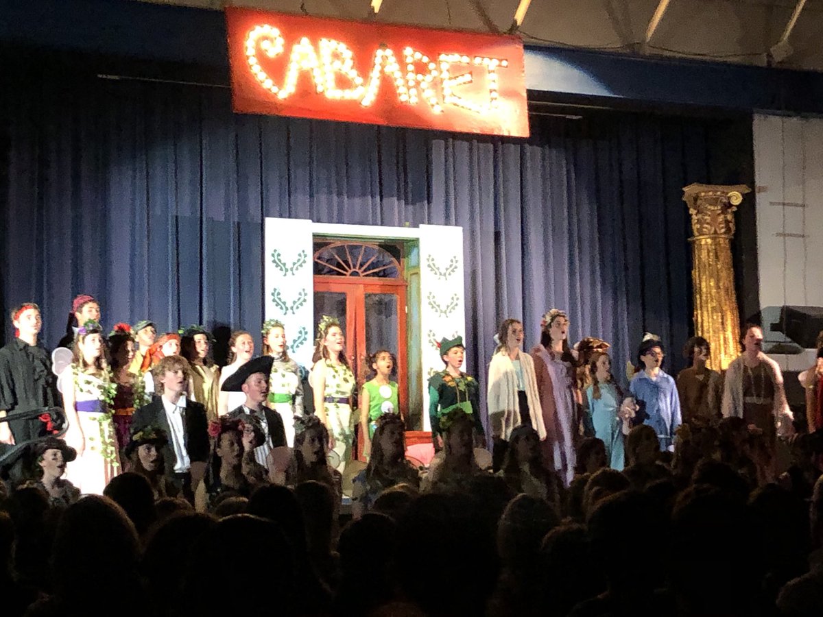 KimberlyBerman's tweet photo. Bravo Mill Valley Middle School students. What a production! https://t.co/JKWjvHaW2R