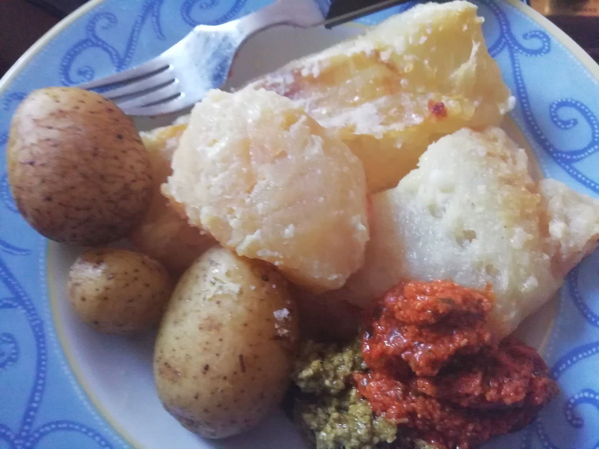 StleKvale's tweet photo. Lutefisk anyone?
#Eternallysingle https://t.co/cC4Aw1foyT