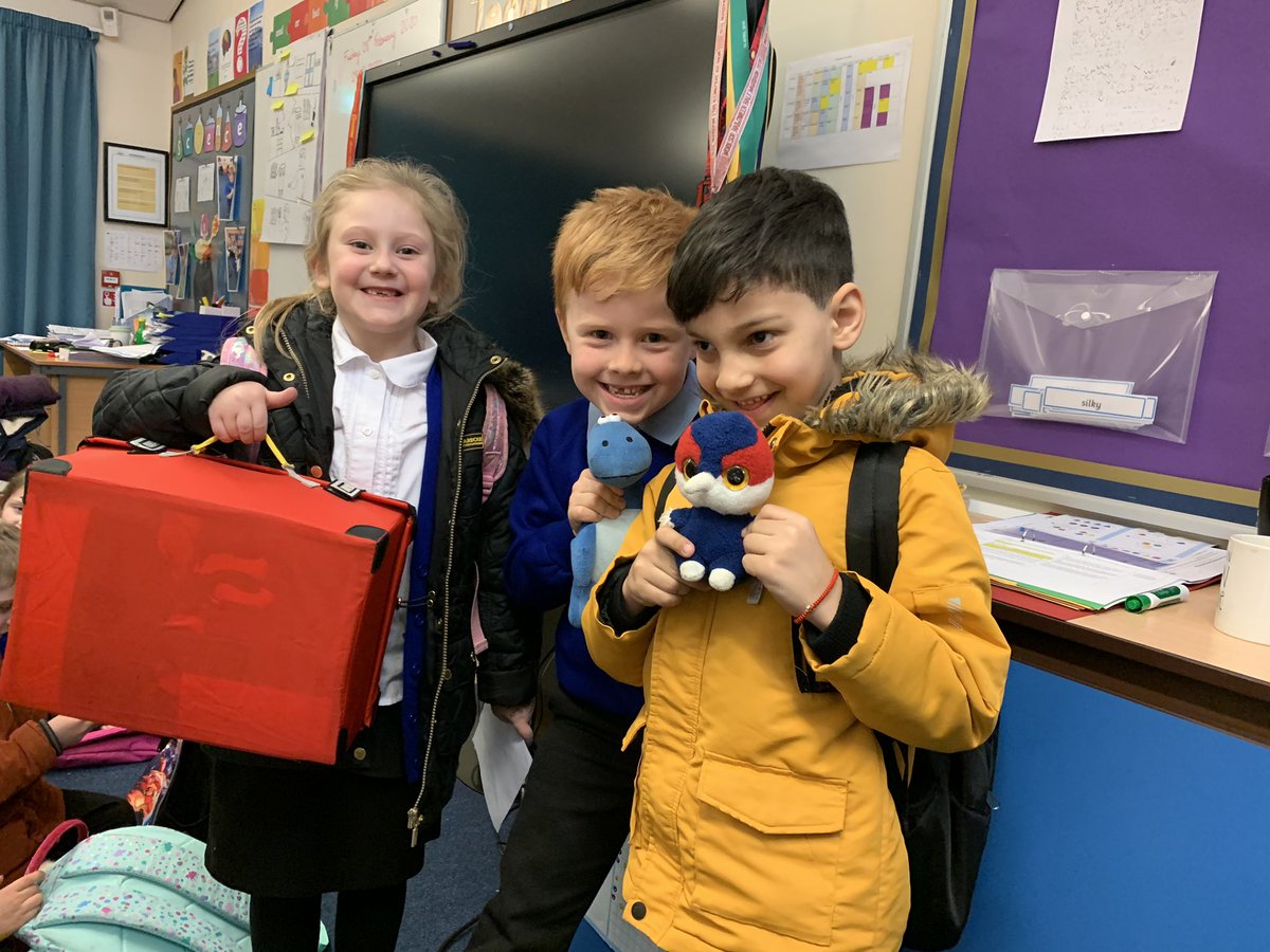 Y2woodpecker's tweet photo. Introducing this weekβs hard working heroes! βοΈ #MathsHero #WritingHero #HeroOfTheWeek https://t.co/UIx5bwBdST