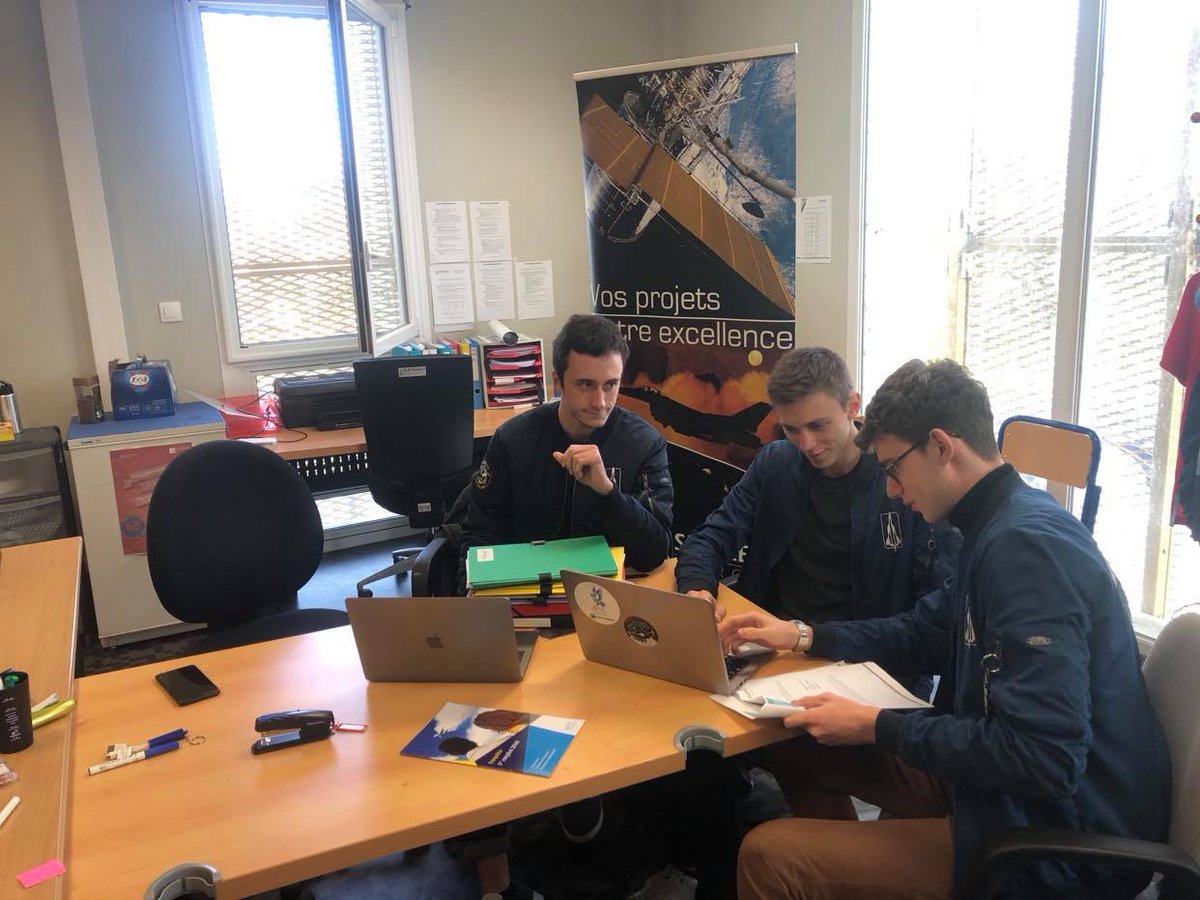 Nous accueillons aujourd'hui <a href="/HugoW_SJC/">Hugo Weidmann</a>  président du 39ème mandat, pour un audit blanc des processus organisationnels de la J.E. Dernière ligne droite pour le mandat 40 avant la passation ✈️