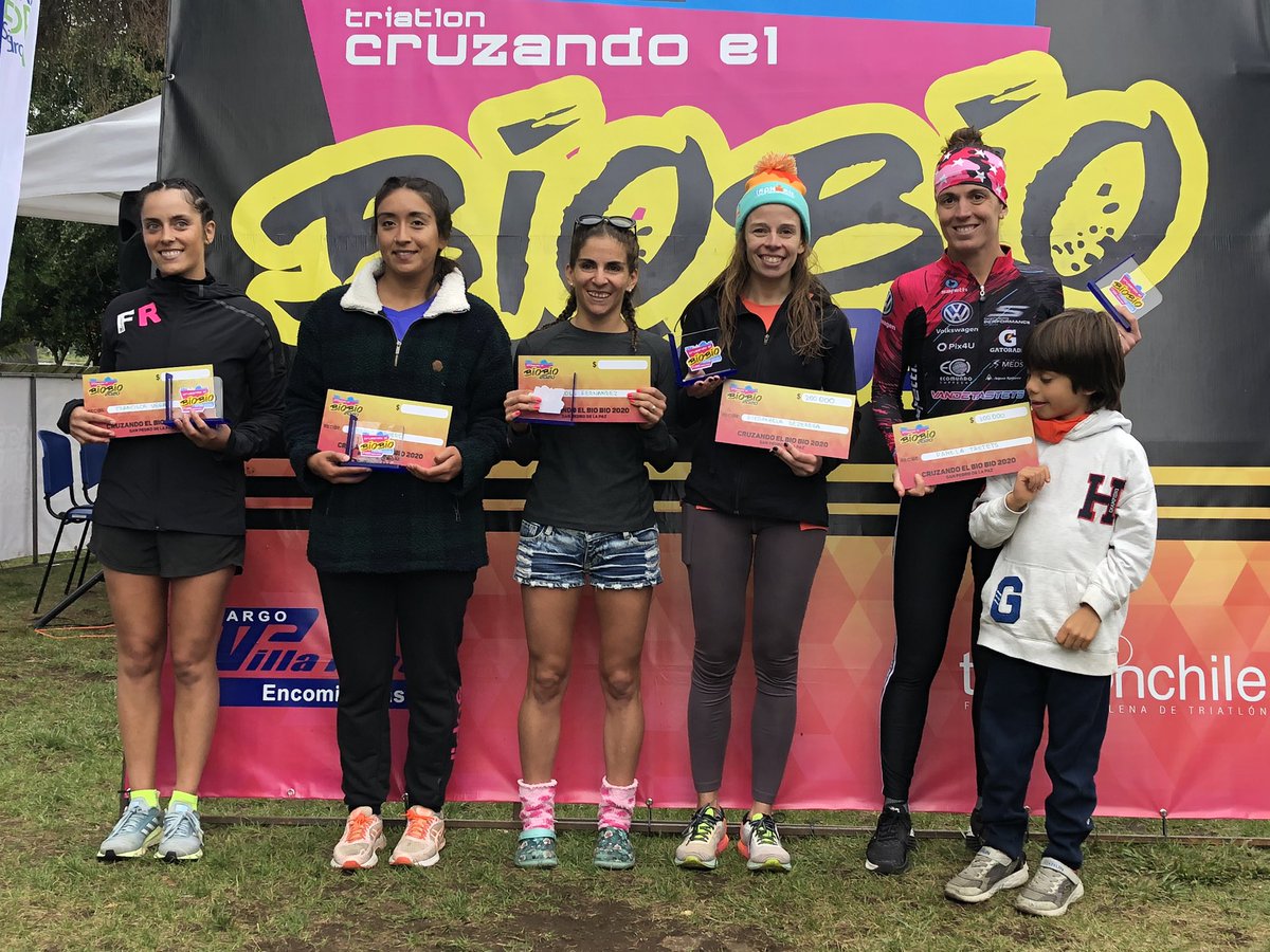 Trichile's tweet photo. Top5 femenino en #CruzandoelBioBio
1. Pamela Tastets 3:13:51
2. Piera Dezerega 3:24:06
3. Fabi Fernández 3:32:12
4. Lorena Romero 3:38:50
5. Kika Vega 3:47:26
#CoberturaTrichile https://t.co/PWXgZYRPAu