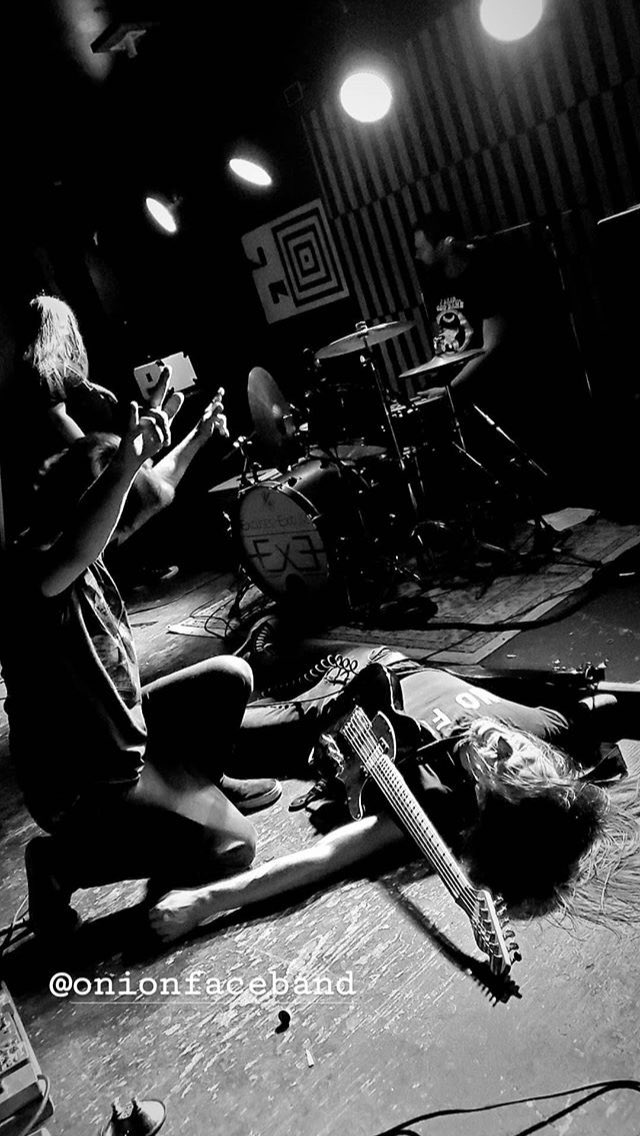 We couldn’t have dreamed up a better audience than you last night, Ottawa. Thank you, thank you, thank you!

#onionface #whatyouvedone #kickme #rocknroll #lastnight #thankyou #beyondthepit #therockshowvol1 #ottawa #ottmusic