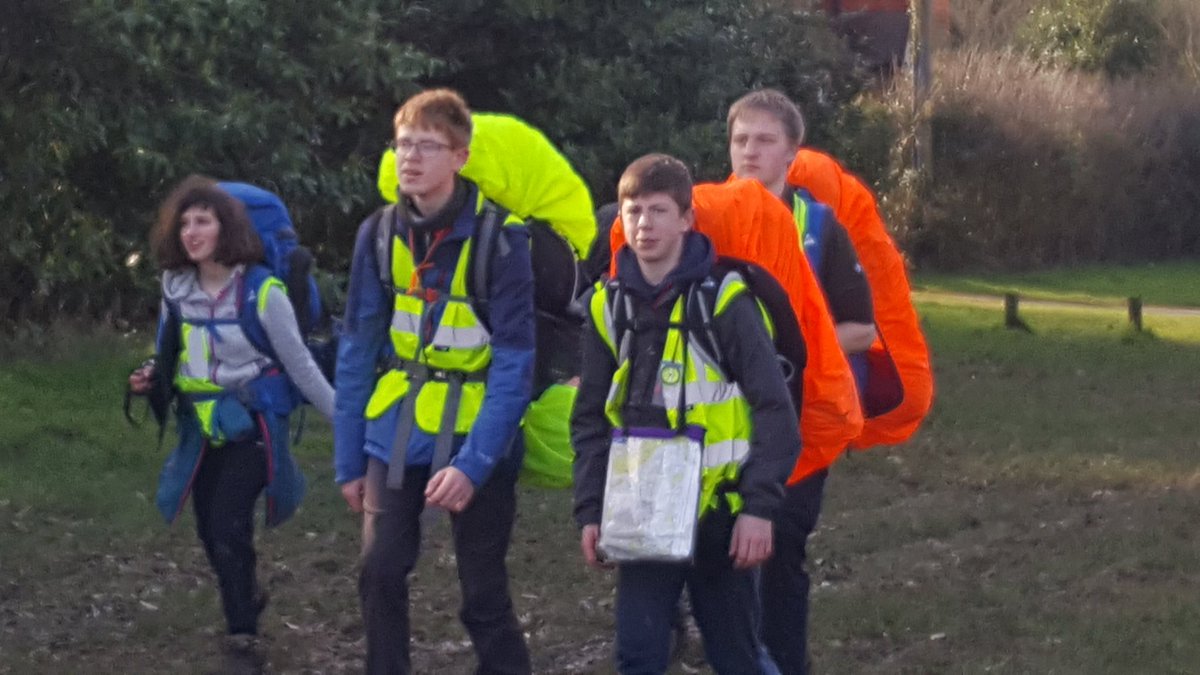 ExplorersWoking's tweet photo. 7 teams from Woking Explorers on thier Training Hike this weekend https://t.co/K3yVGtGbDv