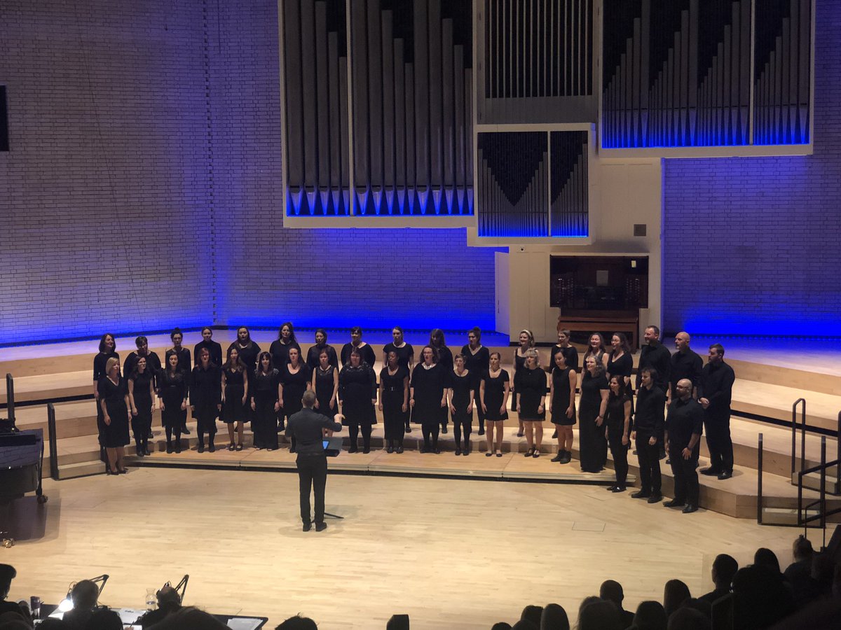 JenBeardsmore's tweet image. @bshowchoir ready &amp;amp; raring to go @mcrchoralcomp #MACC2020