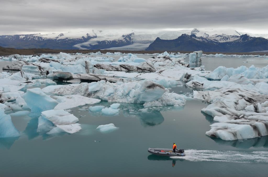 Want a big adventure in a short amount of time? This fast-paced adventure focuses on the natural, untamed beauty of Iceland, taking you straight to the heart of the action with a local leader by your side.
imaginative-traveller.com/trips/iceland-…

#BeImaginative #iceland #visiticeland #adventures