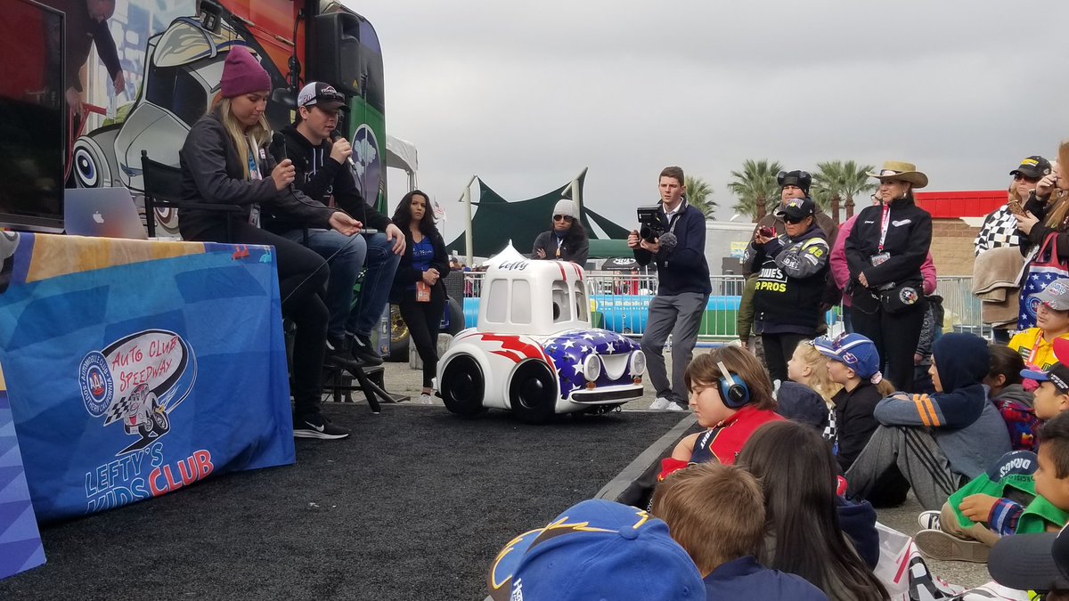 NextGenCA's tweet photo. Erik Jones is sharing his driver story of winning the Busch Clash before he reads to our Lefty's Kids Club Members! #AutoClub400 https://t.co/CER2aG0X0R