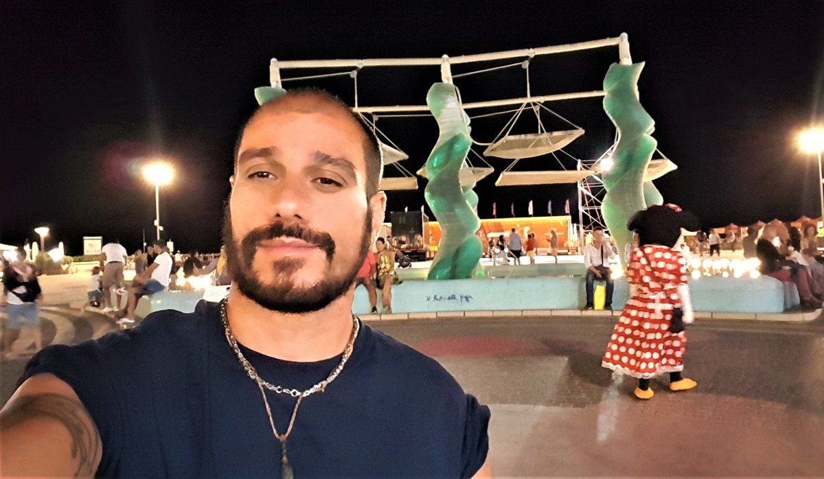 JoelSepelJOELSE's tweet photo. #RICCIONE🇮🇹 #RiccioneEmiliaRomagna #EmiliaRomagna #JoeleSepelInRiccione #JoeleSepelInEmiliaRomagna🇮🇹 #ItalianRocker #JOELESEPEL #joelse #joelsepel #CRUMBLENOT #sänger🎤 #Soñador🎤 #TheTalentuousOne🎤 #GUARINOGIUSEPPE #toporiginalone
https://t.co/jlyFfwtFcQ
https://t.co/0FBymV8Rg3 https://t.co/T77zXp2Xgc
