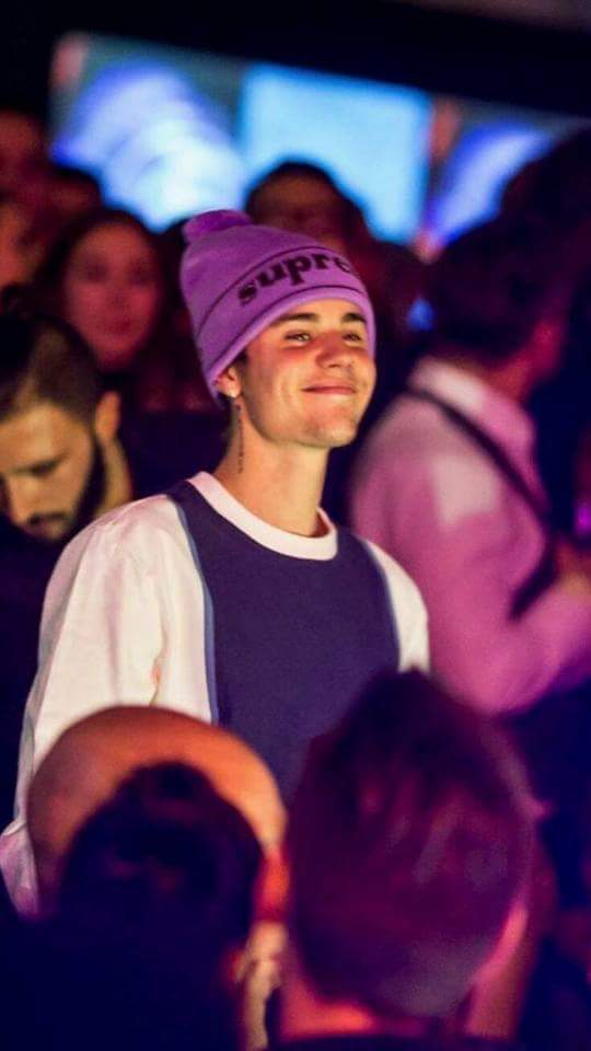 piedrita_verde's tweet photo. Happy birthday sunshine, I really love you and I'm very proud of you 💜💜💜 @justinbieber
#HappyBirthdayJustin #StreamChanges https://t.co/EcL7T04e1M
