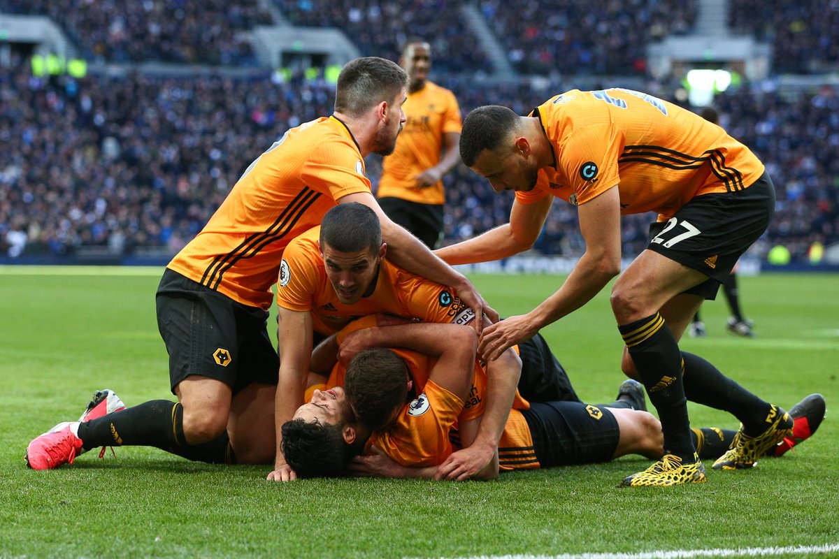 EuropaLeague's tweet photo. Wolves add Tottenham to their list of conquests... 👏👏

What can they achieve this season? 🤔

#UEL https://t.co/TYqKwnVe71
