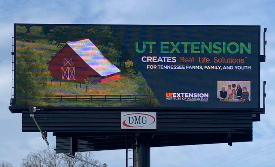 rgoodma1's tweet photo. Happy Extension Month from @UTExtHenry &amp; @utextension. The place where #RealLifeSolutions are found. @UTIAg ✏️📋🌱🌽🍓🍅🐟🦌🐖🐄🐂🍀👩🏼‍🍳🧵🍽🏠 #ExtensionMonth #UTExtension #HenryCounty https://t.co/msOUsnWgxU