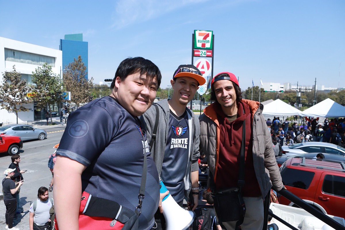s0noroman's tweet photo. ¡Esa noche fue épica! Gracias a toda la comunidad de #PokémonGO en Monterrey, gracias a @PoGoKieng y @swaggron333, gracias a @7ElevenMexico, gracias a @frente_mexico y a todo el mundo por seguir el #BattleTowerMTY. https://t.co/WvqSPyA49C