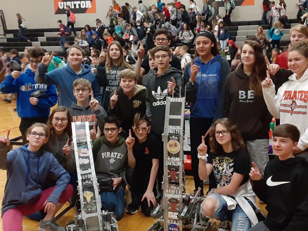 pcmsSTUCOpirate's tweet photo. Thank you to the robotics team for giving us a awesome demonstration at our assembly on Friday! Stuco is wishing them the best of luck at state this weekend! Go Pirates! https://t.co/zkxL42HrrH