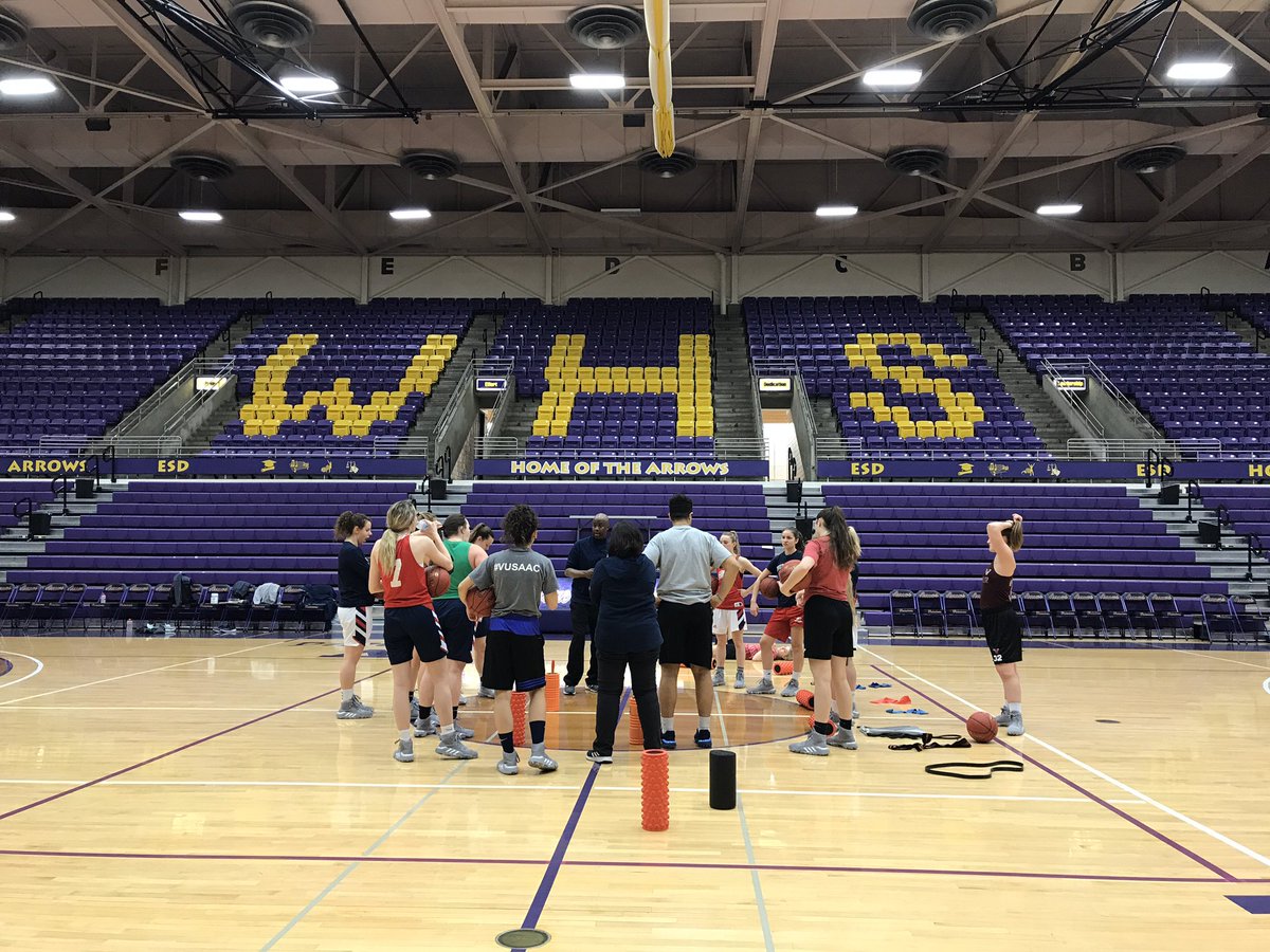 ViterboWBB's tweet photo. CHAMPIONSHIP Shoot Around ✅
#GoVHawks | #Continuingtobuild https://t.co/axZxa2T3Xw