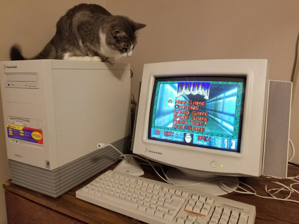 monitorcats's tweet image. 14