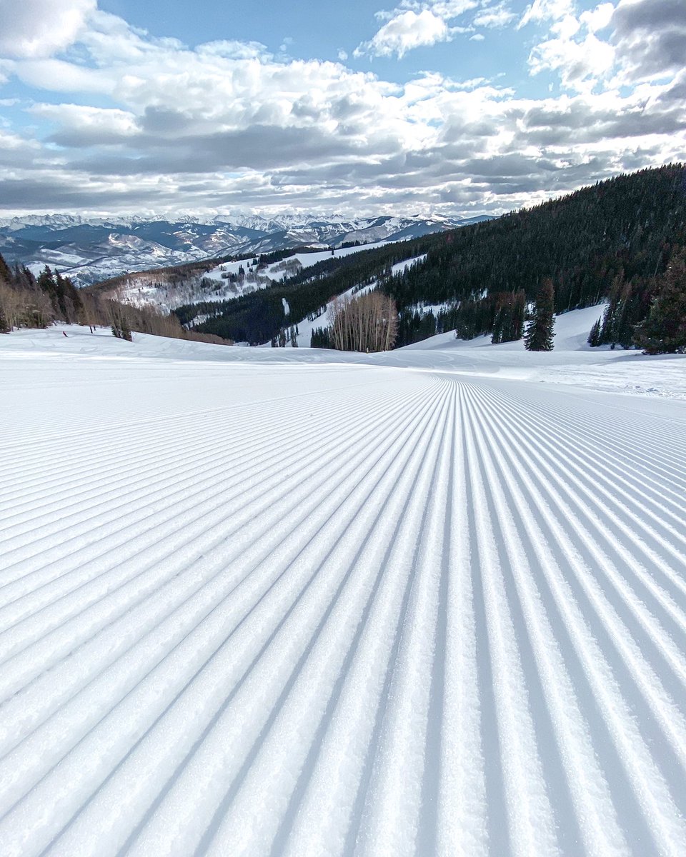 The sun is peeking through the clouds for now, but it won’t last too long. Snow is on the way! #BeaverCreek