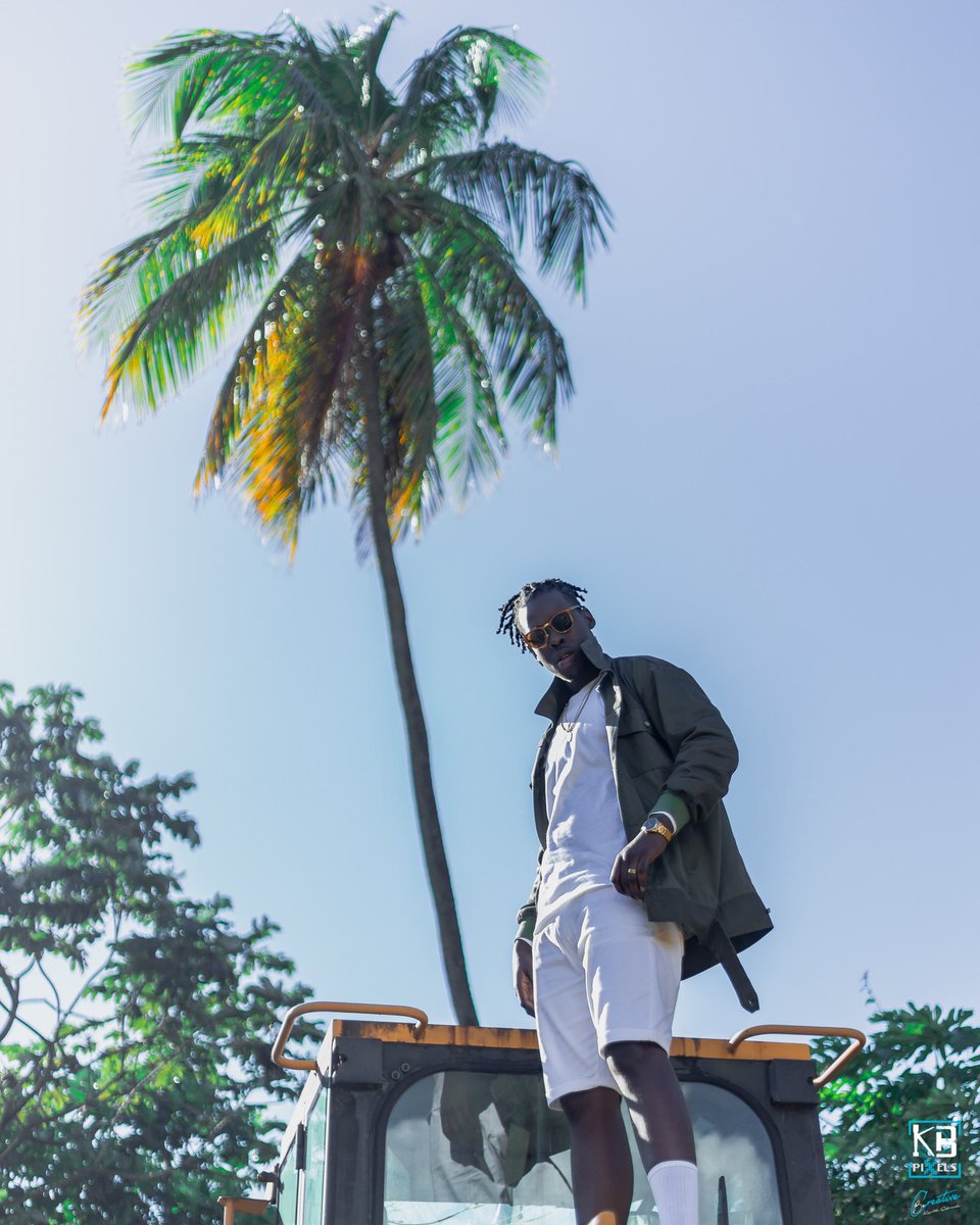 kbpixels_'s tweet photo. @TorellDoroaz always flexing on em with @PetaOdini 😎 https://t.co/jfIyE16UgB