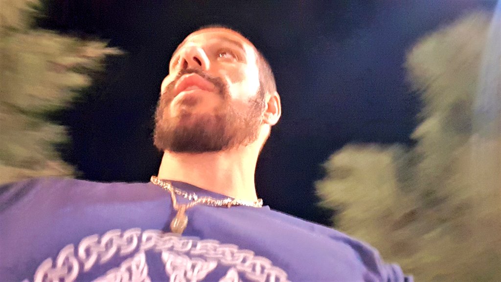JoelSepelJOELSE's tweet photo. #RICCIONE🇮🇹 #JoelSeInEmiliaRomagna #JoeleSepelInEmiliaRomagna🇮🇹 #ItalianRocker #JOELESEPEL #joelse #joelsepel #CRUMBLENOT #thepowerperformer #ComposerCrumbleaNot #analpha💪 #hounagrandedotazione #elcantante🎤 #CantanteHardRock🎤 #cn #dotatoditalento #GUARINOGIUSEPPE #TheGreatDude https://t.co/86HJgcaBuC
