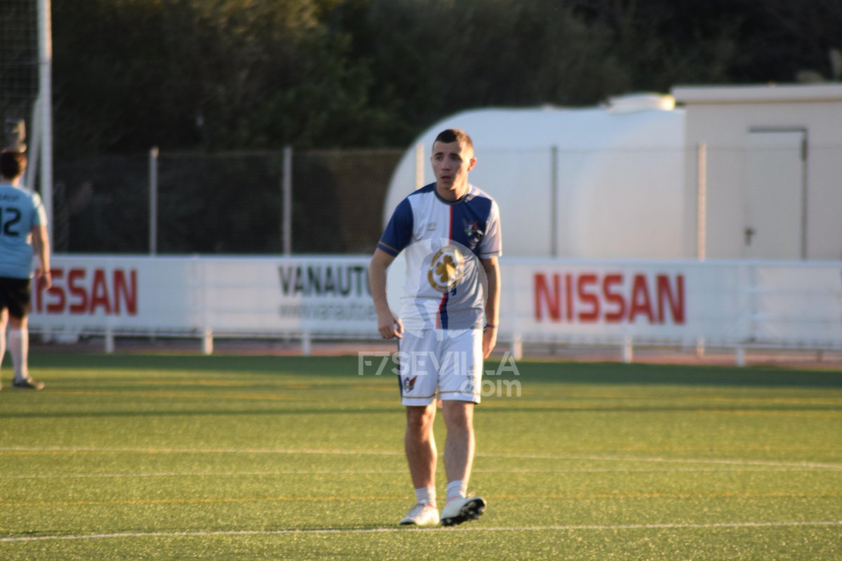 F7Sevilla's tweet photo. Football Days :) https://t.co/d7XUK14YoU