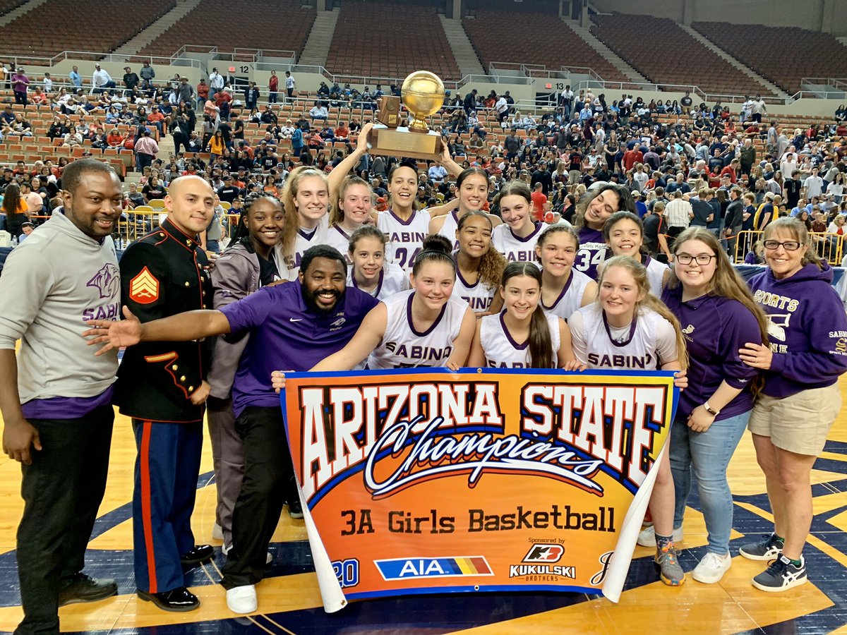 SabinoGirlsHoop's tweet photo. Woke Up This Morning With That State Championship Feeling!!
#16168421️⃣ https://t.co/8TcVFDtJYN