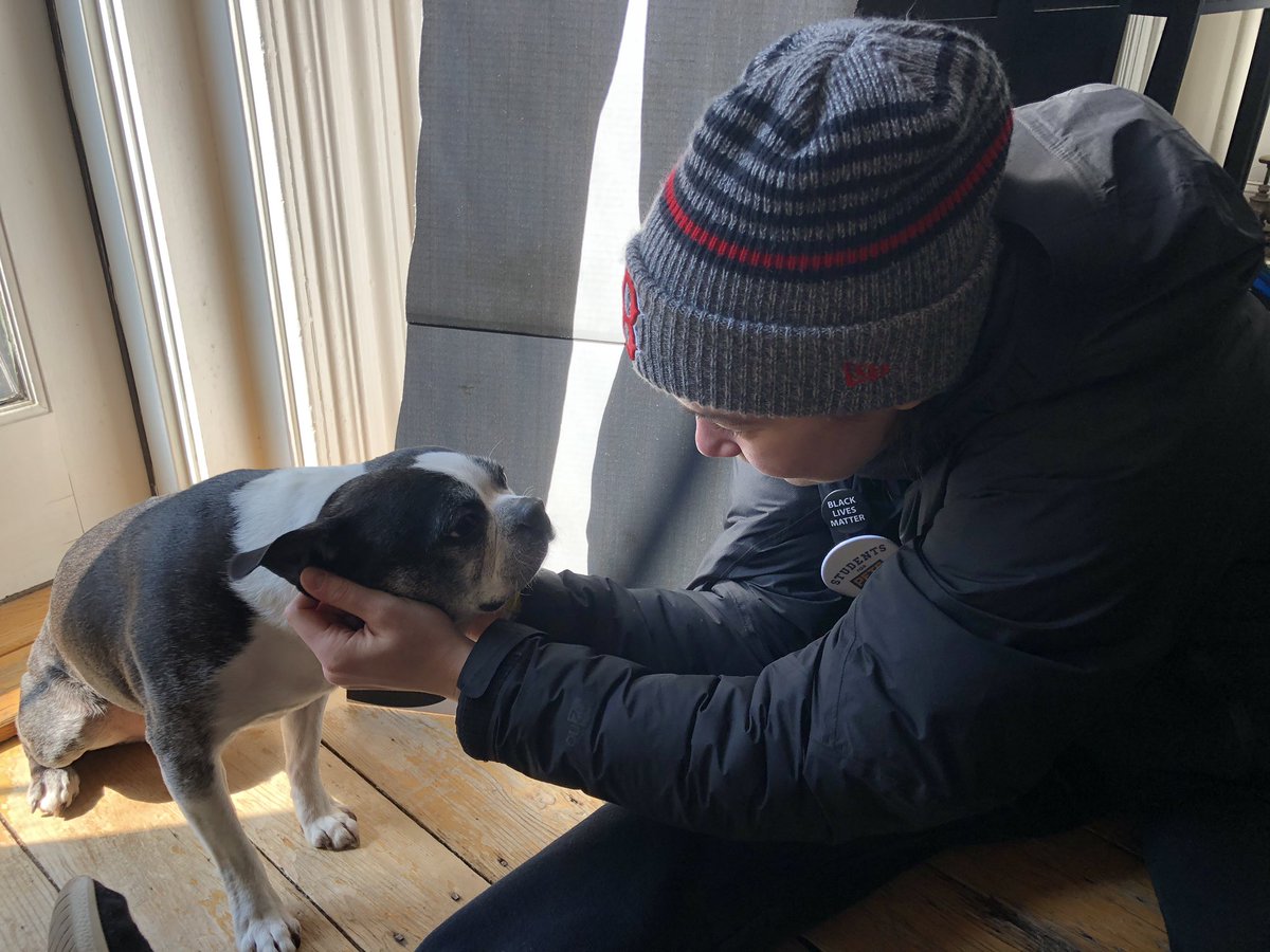 bu_pete's tweet photo. Taking a break from canvassing to enjoy some terrier time 🐶 #StudentsForPete #BUForPete https://t.co/nSlIKdq3v3