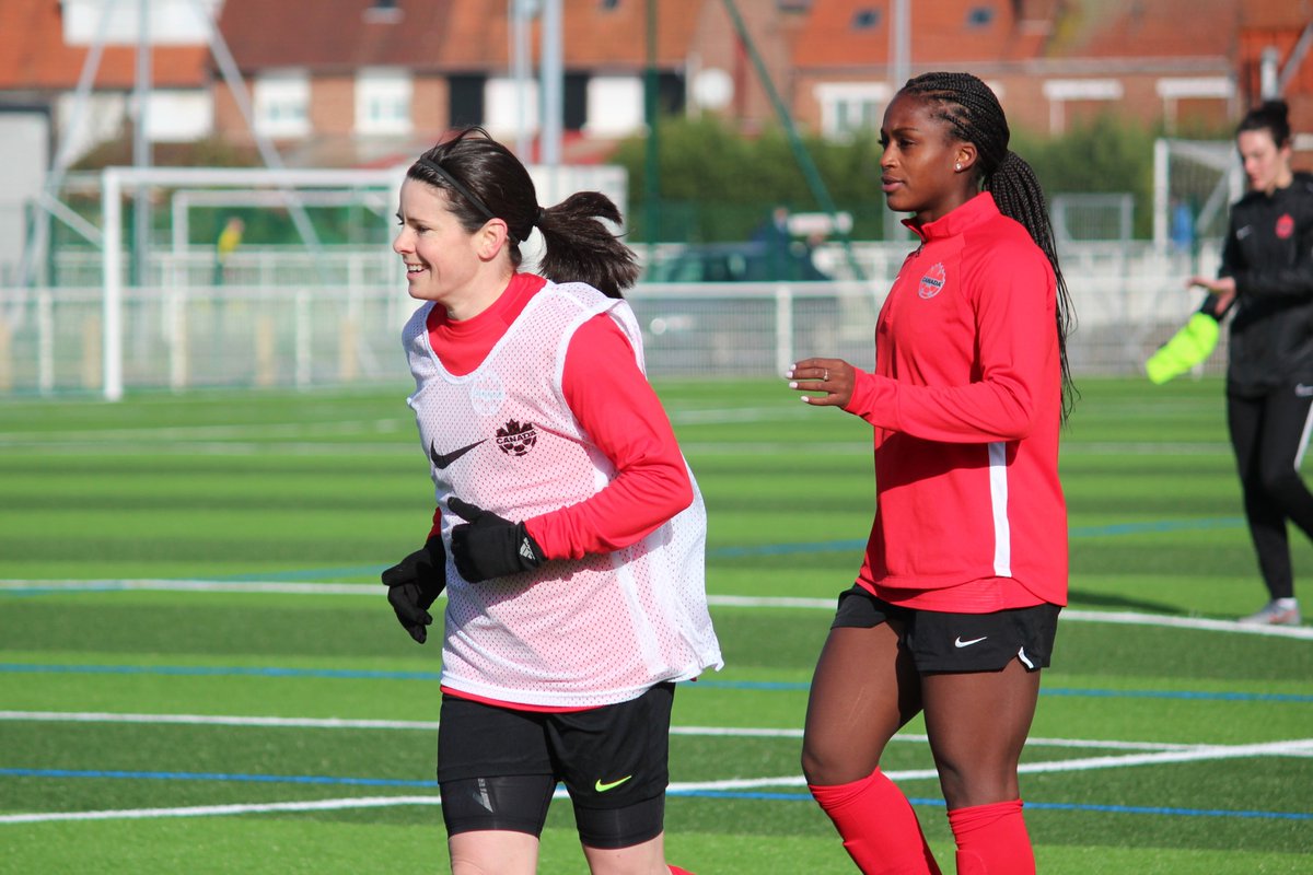 CanadaSoccerEN's tweet photo. Back together 🤗🍁

#CANWNT https://t.co/jWD9S9GZHw