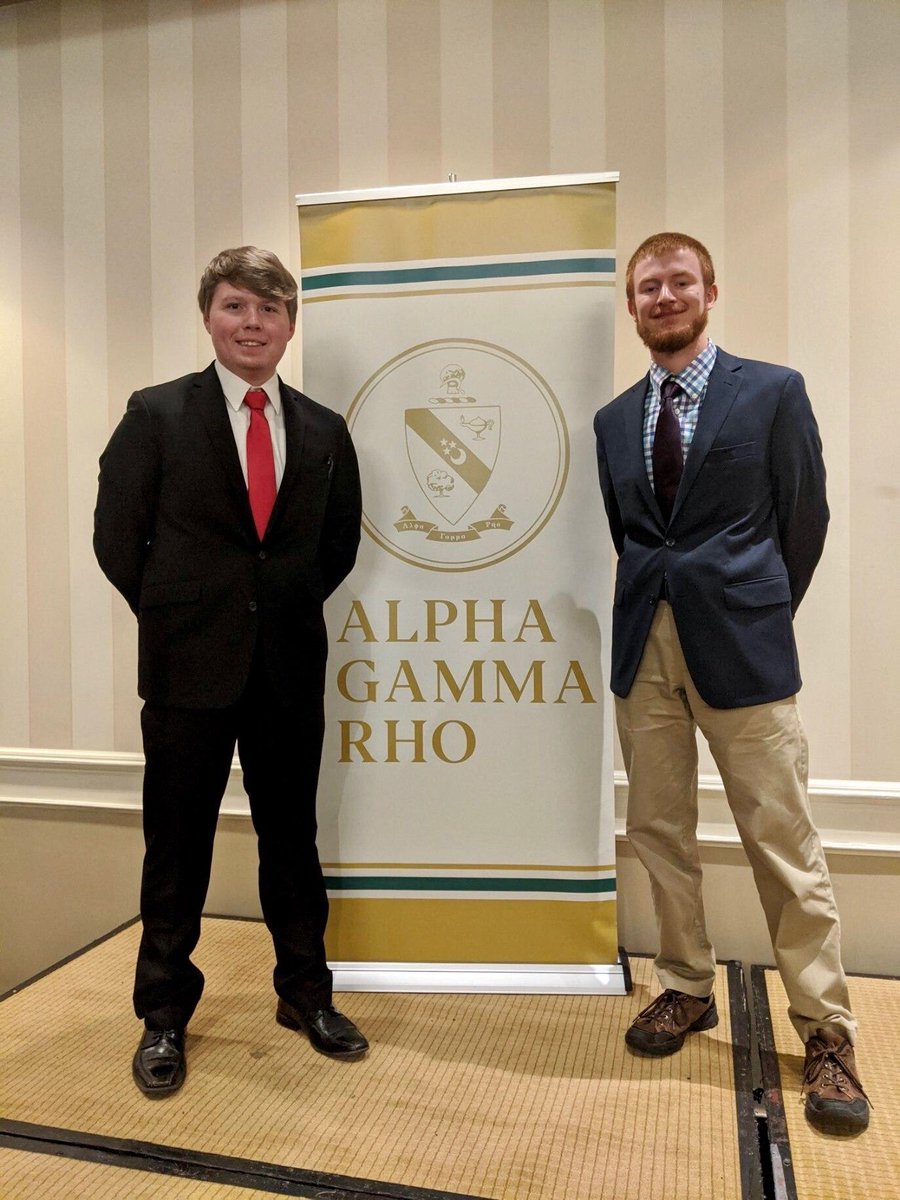 AGRBeta's tweet image. Brothers Burton and Paul attended the Alpha Gamma Rho Leadership Conference in Baltimore!
•
•
•
#RushAGR #ToMakeBetterMen #AlphaGammaRho #OhioState #GoGreek #GreekLife #OsuGreekLife