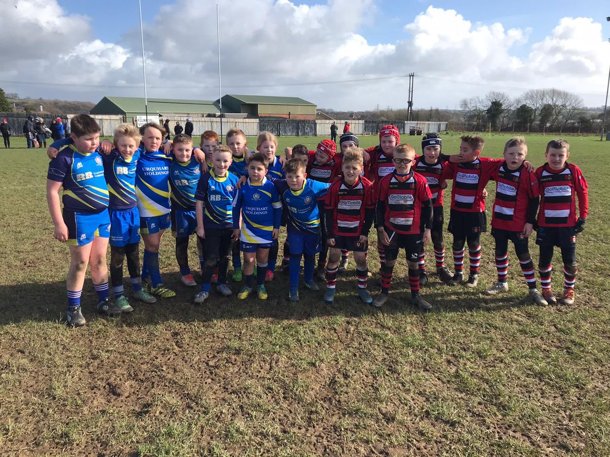 vivalafoel's tweet photo. So please to get all the teams playing today!!🏉🤗 Loads of amazing skills on show with competitive games. And great sportsmanship from everyone. 
Massive thanks to all coaches, volunteers and families for making it happen!!! #epic #wellplayed #vivalafoel #nomorestorms ⚠️ https://t.co/ri1R1IVTaQ