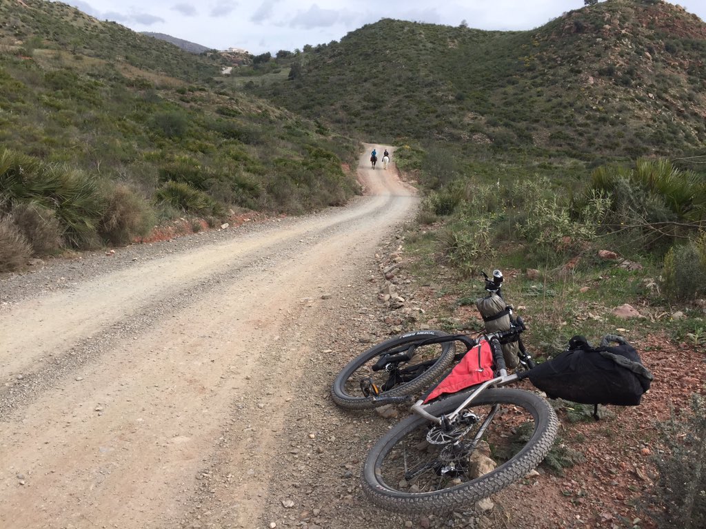 ShaneCycles's tweet photo. Stunning day of gravel up gravel down. Shame about the 30min delay to repair a leak with some duct tape. Finish early to use bigger town for more permanent repairs in the morning. #CTRLALTDELETEtour day 1.
Route in comments. https://t.co/VmHEXPk2cq
