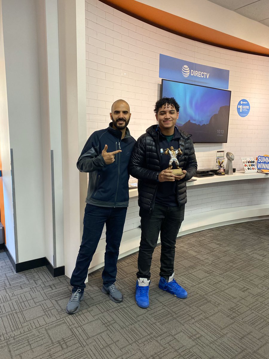 ATTAdrian1's tweet image. Can’t express how happy I am to be #1 under @ShakeNBake2dot5 !! We’re pumped and ready for the new month! @akwaymire @dralibaker @JosefMcKieNYC @fgarciaNYC @judy_cavalieri #MenloStrong #MightyMenlo #EastUnleashed #ShakeAndBake