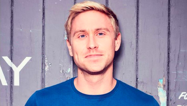 thinkouts's tweet photo. Last year comedian @russellhoward gave a video shout-out to our founder @MonteithRhian for her great health-improvement idea which is saving @NHSuk millions &amp; has helped over 12,000 people nationally https://t.co/dIw6i5u8Hi #highintensityusers #socialprescribing #emotionalagility https://t.co/A1shBDgXw1