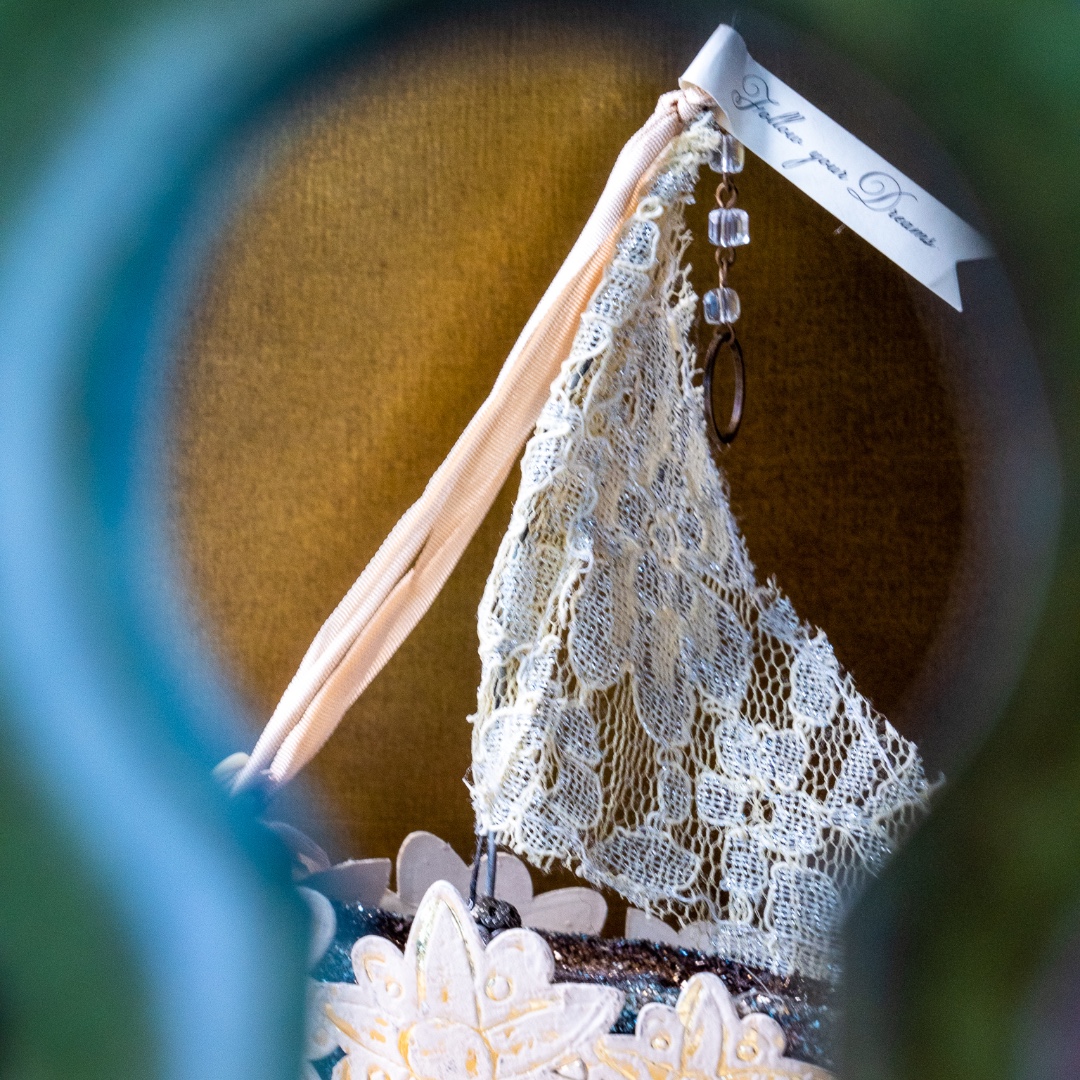 norabbydesign's tweet photo. Looking through a keyhole. #followyourdreams #key #magical #whimsical #keyhole #photography #photographer #shutterstock #adobestock #gettyimages #ship #dream #lace https://t.co/GzU9NsuCMD