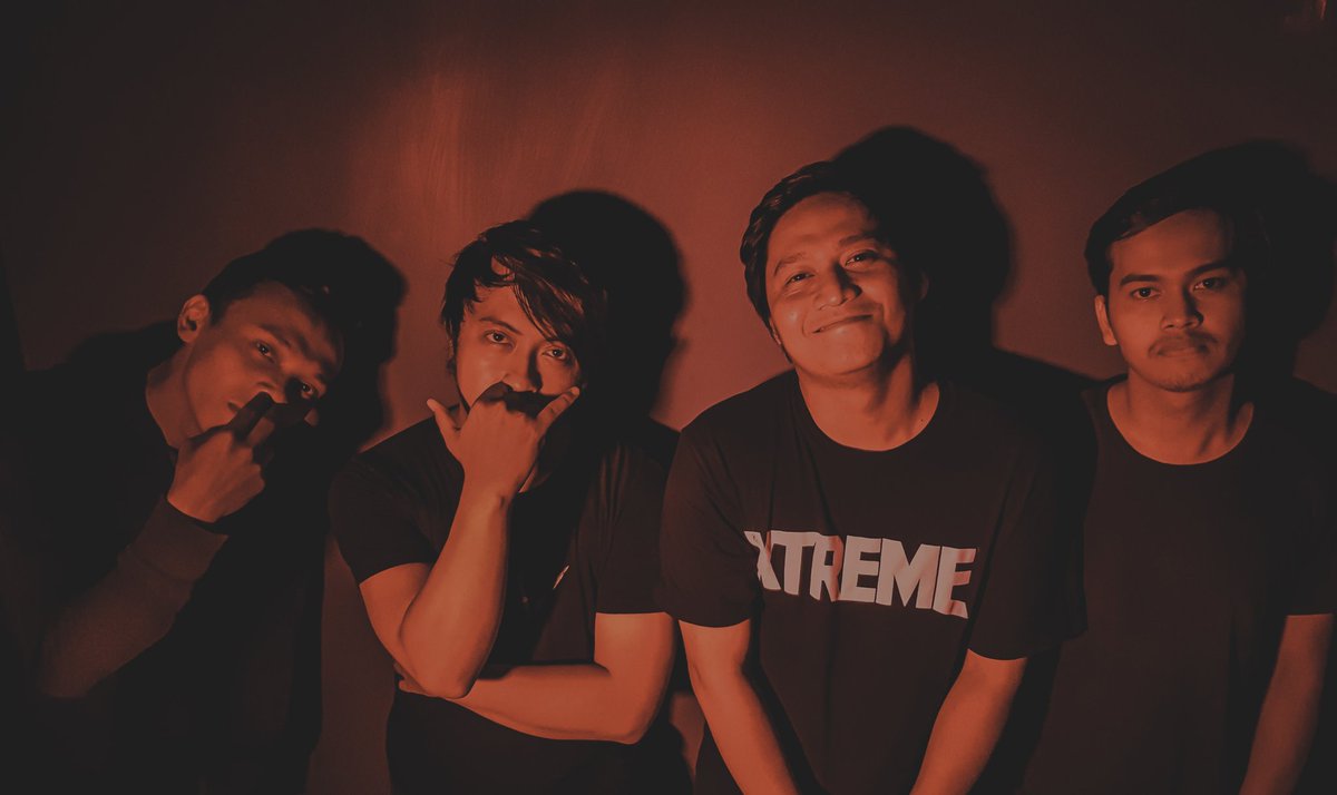 we are back!!! <a href="/DESTINY_JKT/">Destiny! 💩</a> 
photo by <a href="/aldoceka/">Hell's</a>