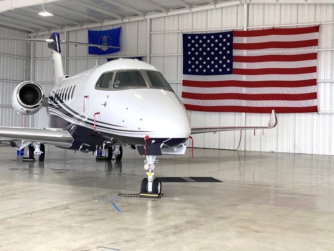 #DecorateTheHanger #USFlags #MilitaryBranchFlags #LeerJet #AirportFashion #wallpaper #Garage #GreatSouthernWood #MADEinUSA https://t.co/LBxsrdHwmv
