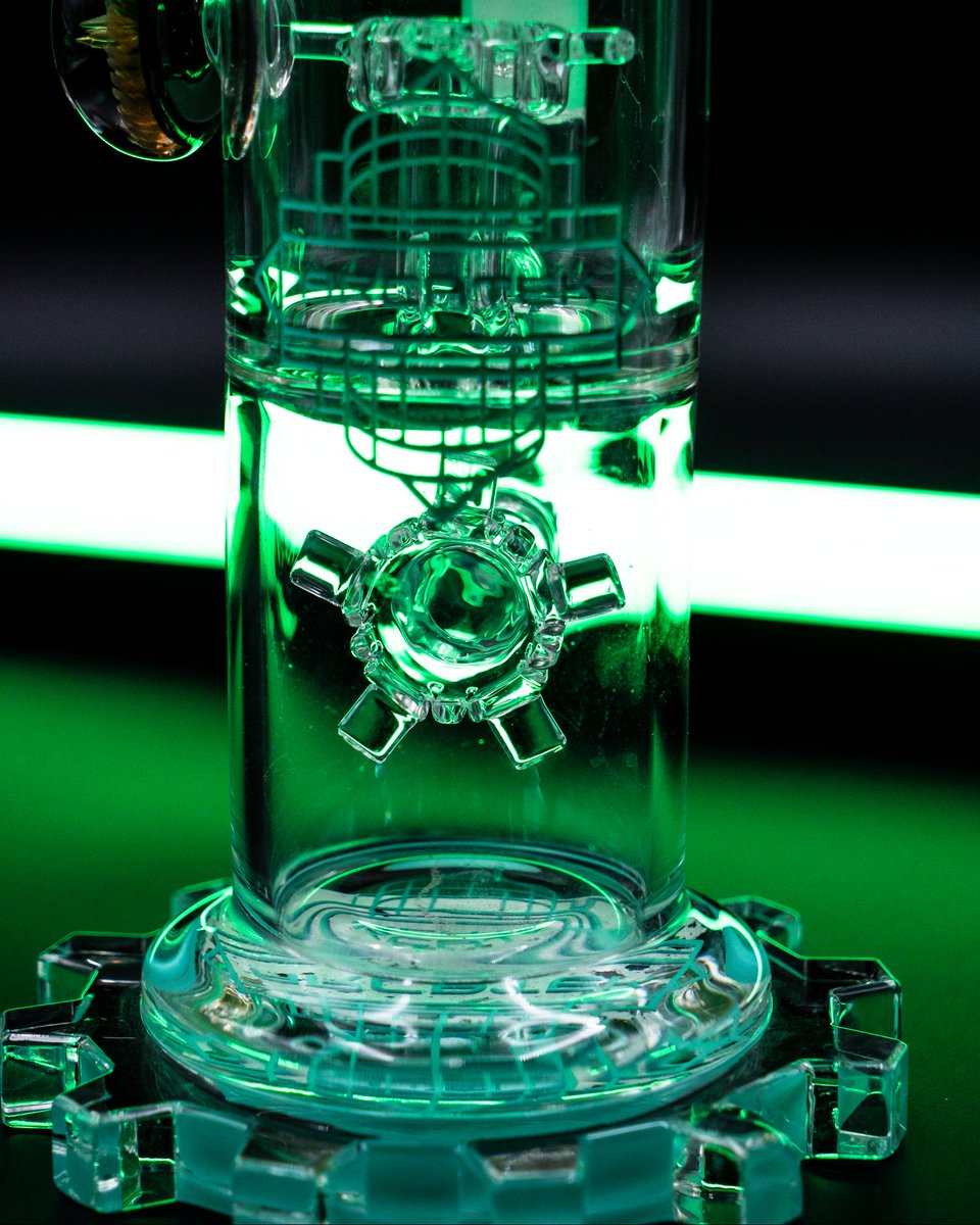 ArcatekGlass's tweet photo. I'm all 'bout that perc, 'bout that perc, no metal 🎵 https://t.co/oWO7Vj7FFV
