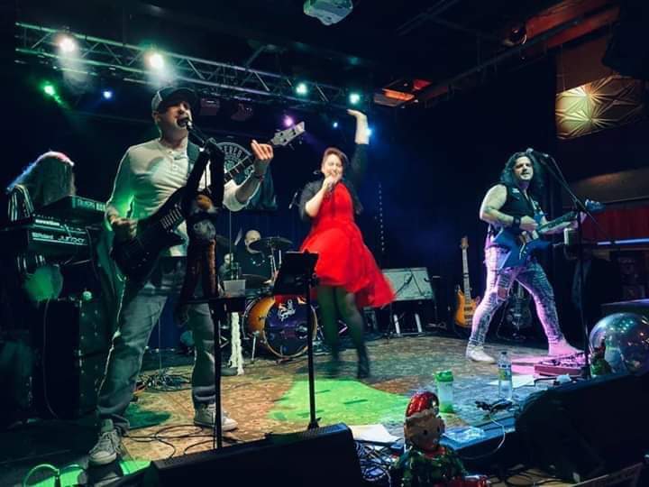 Had a great show at Trinity in New Haven last night!!! That place is always a blast! Next weekend, we've got a double header at The Stand in Branford, and Brass Horse in Barkhamstead. Come party with us! #breaksover #ctmusic staggeredleeband.com