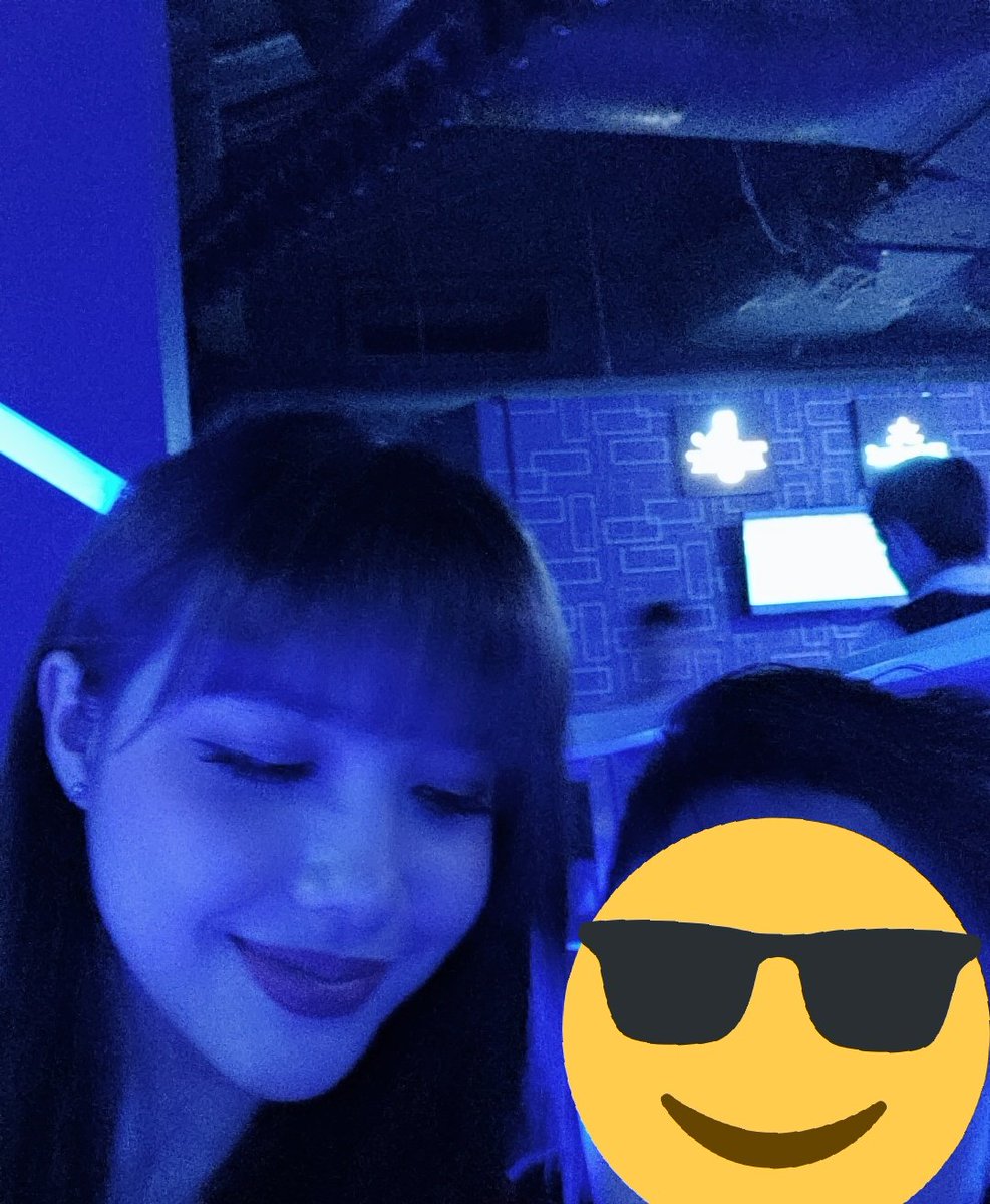 Selfie with lisa ㅋㅋㅋㅋㅋ