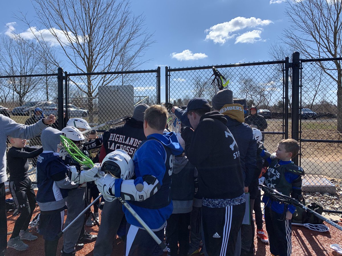 ColtsNeckSports's tweet photo. 🥍 Lax season is in motion!! 🥍
      The first try out session https://t.co/GBTeSEXyG2