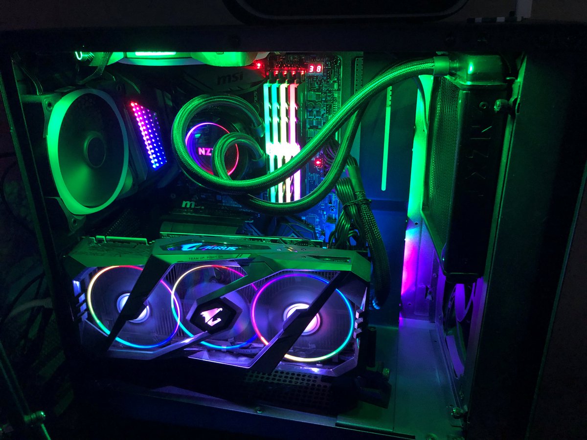 BuLLet_Sp0Ng3_'s tweet photo. @NZXT Thanks for making great equipment, I'm happy to retweet and enter to win for some more. I love your brand and how it all looks. Cheers! #Retweet #RetweetAndWin #NZXT #Prizes #hOOLIG4n #StreamerBuild https://t.co/hsAACbb52I