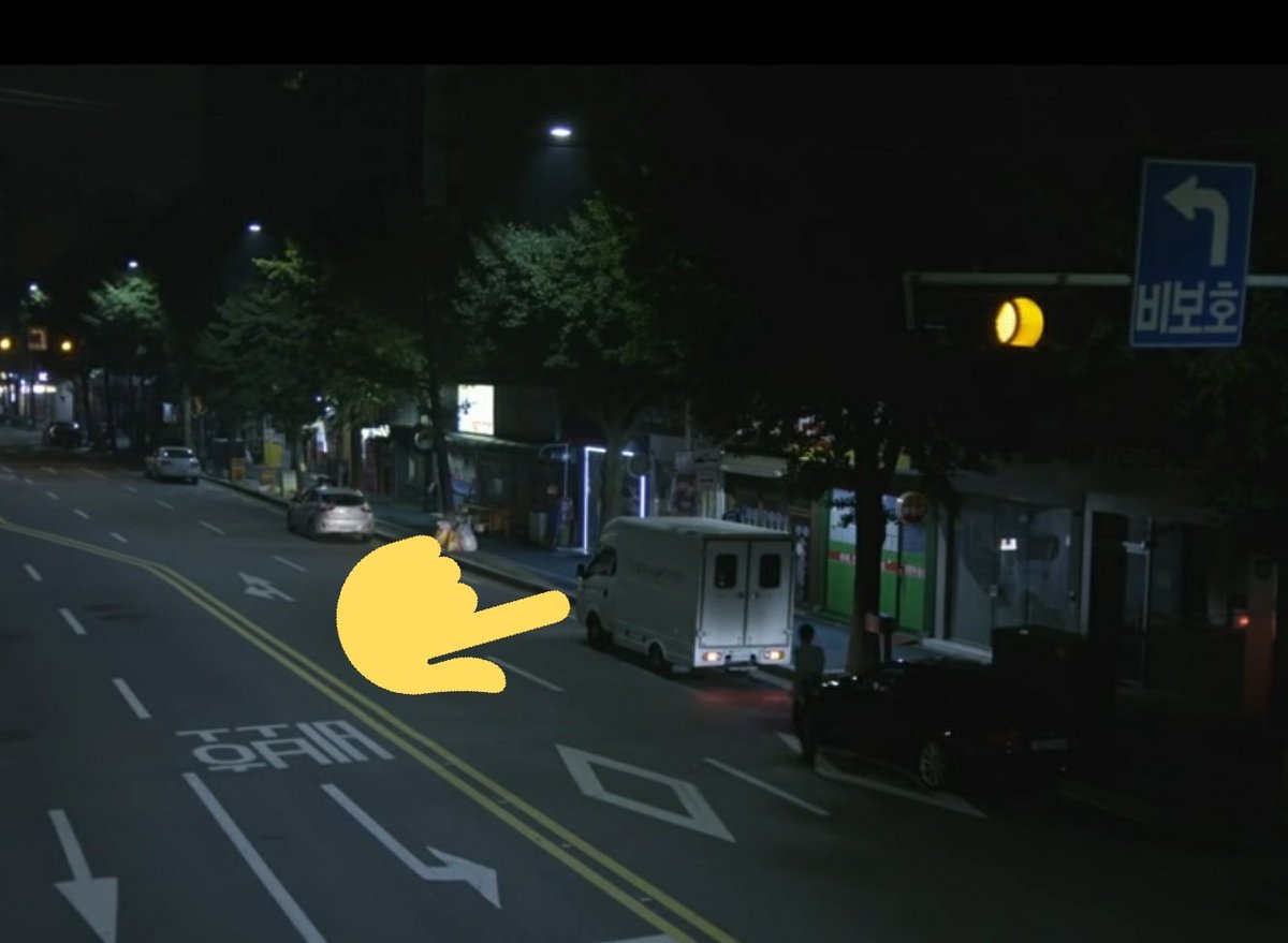 The flowers arrive just in time on D-Day! Here's the truck delivering the flowers to Jin.