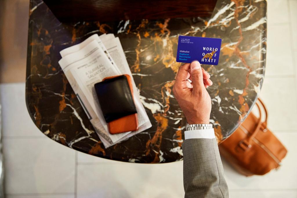 Be rewarded for your travels with World of Hyatt Bonus Journeys. Earn double points and enjoy free nights, room upgrades, FIND experiences and more.

Register now at spr.ly/60161mVDM