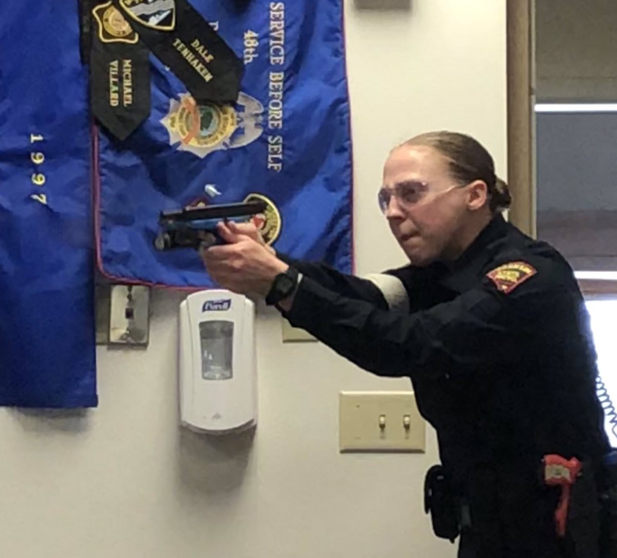 wistatepatrol's tweet photo. 42 cadets completed week 22 which focused on civil disturbance and scenario training/testing. The #65RecruitClass has met all requirements set forth by the WI DOJ and will train beyond the baseline requirements for #LEO as they complete their final 3 weeks of advanced training. https://t.co/dsoYuNwO8s