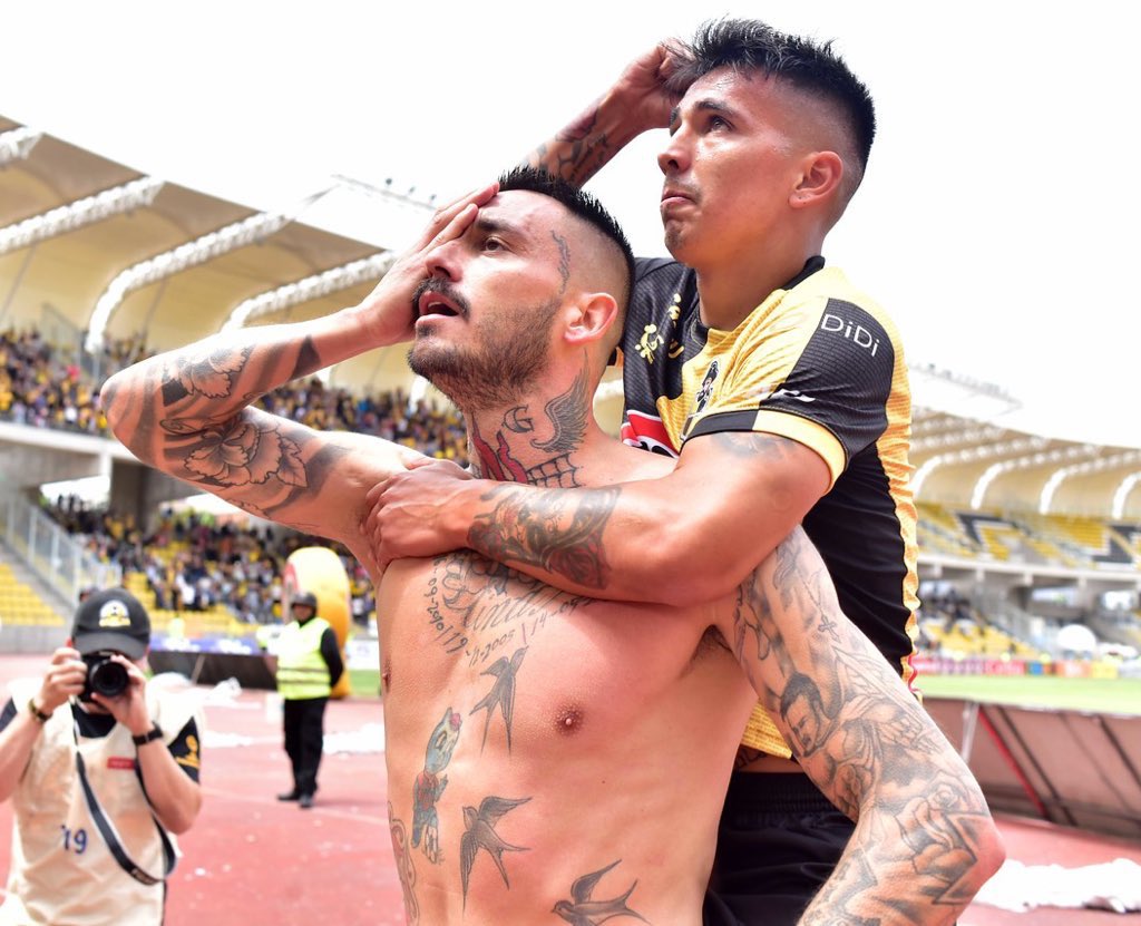 CokeEvans's tweet photo. FOTAZA DE @pinigol51, EL INMORTAL. https://t.co/oQAaVtMD6k